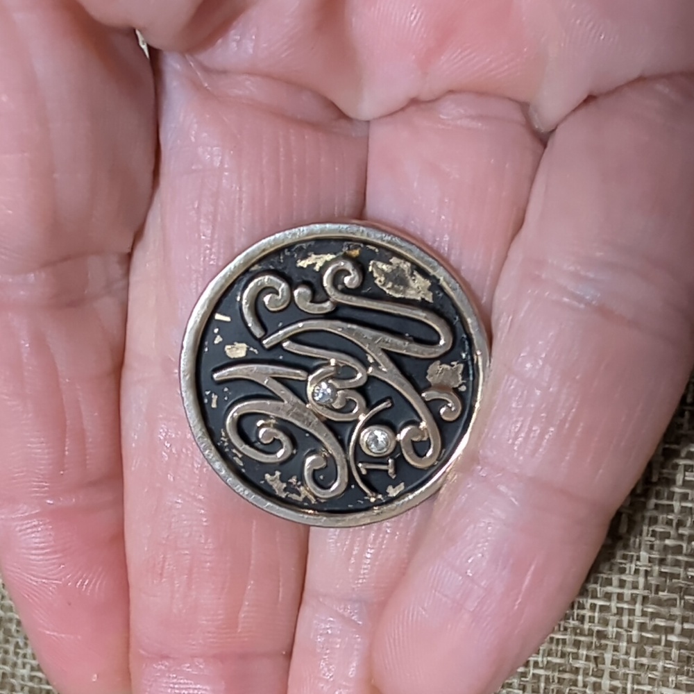 Vintage Weight Watchers 10 Pounds lbs Reward Enamel Lapel Pin Badge Brooch
